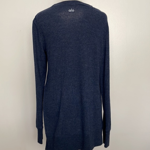 Alo split side sweater - Picture 3 of 4